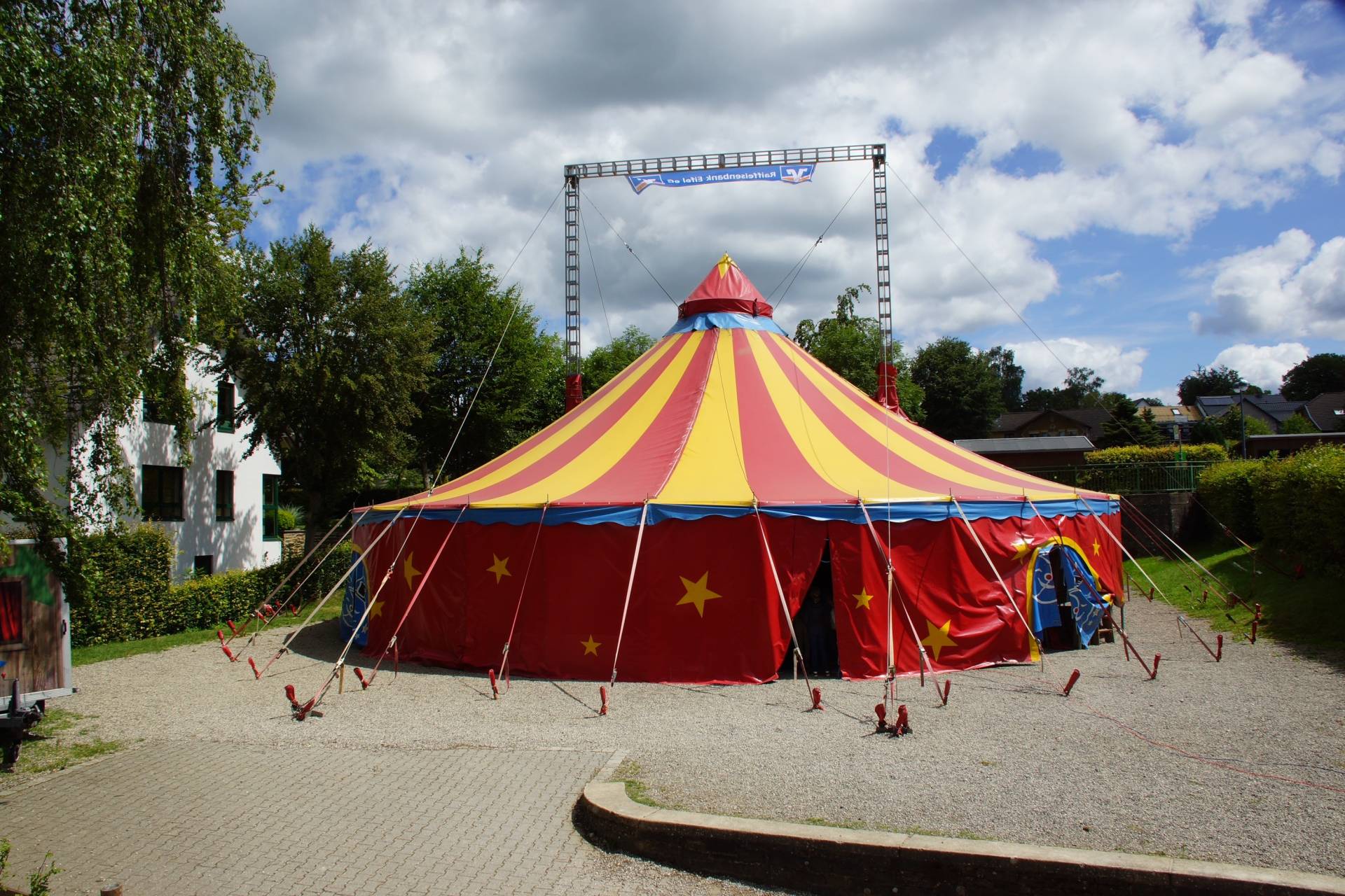 Zirkuszelt „Circus Soluna“